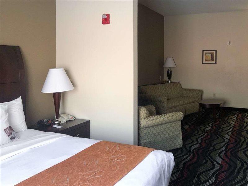 Comfort Suites Beaumont I-10 Εξωτερικό φωτογραφία