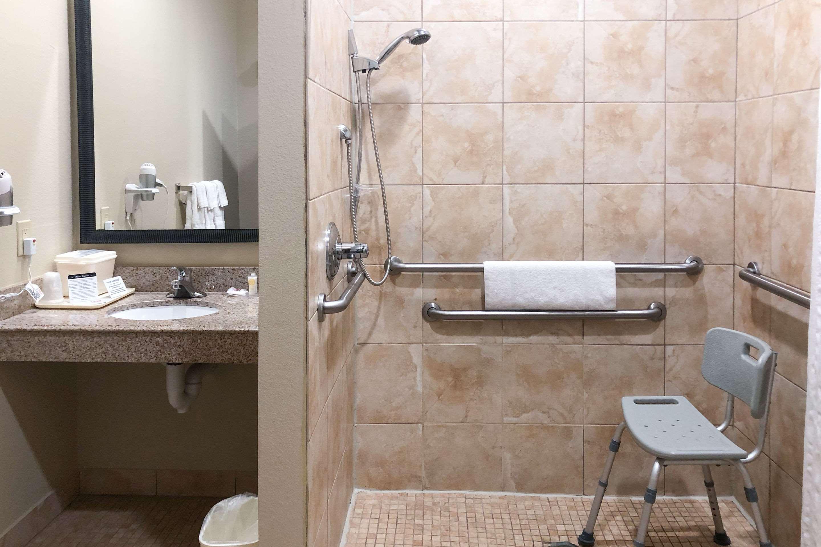 Comfort Suites Beaumont I-10 Εξωτερικό φωτογραφία