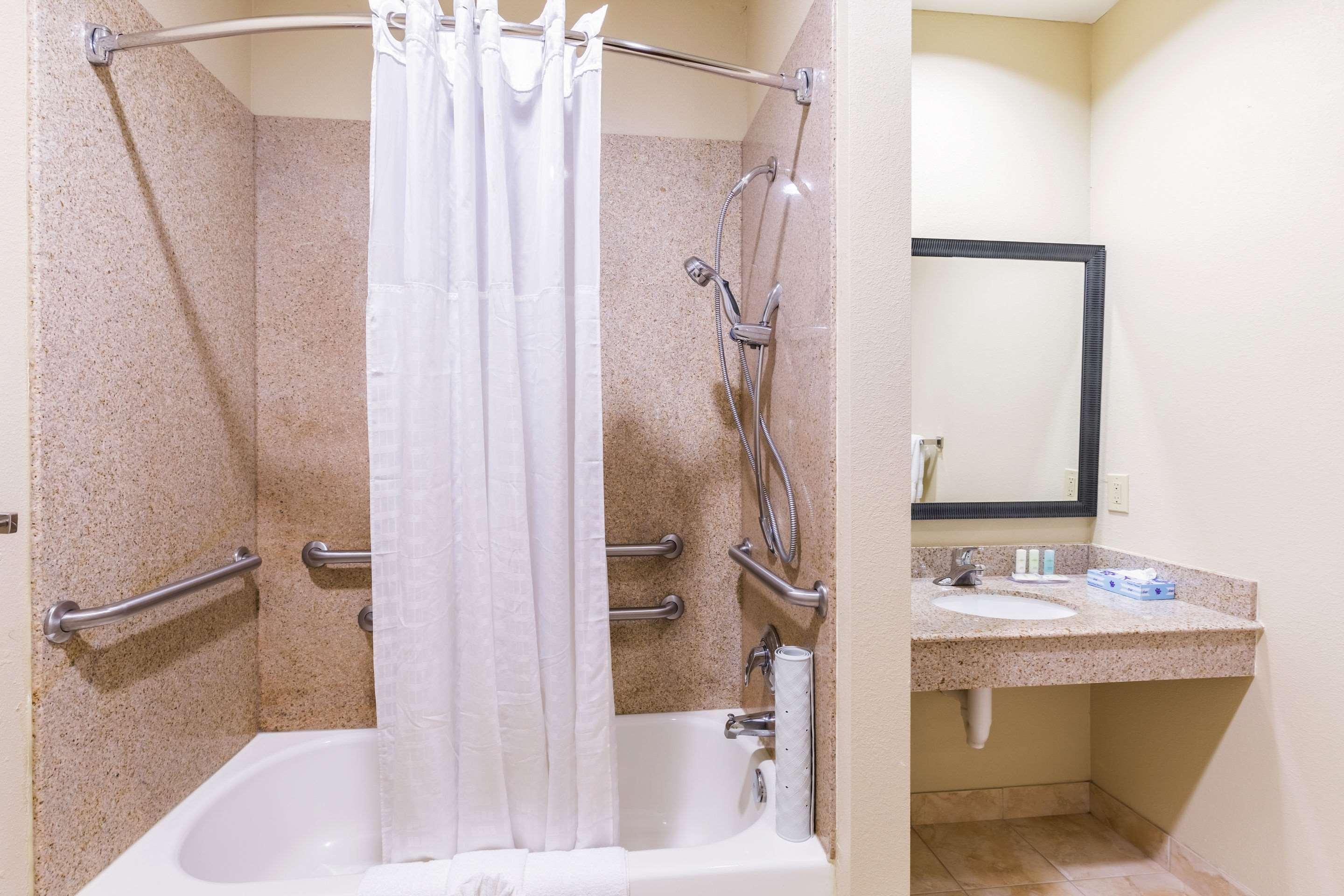 Comfort Suites Beaumont I-10 Εξωτερικό φωτογραφία