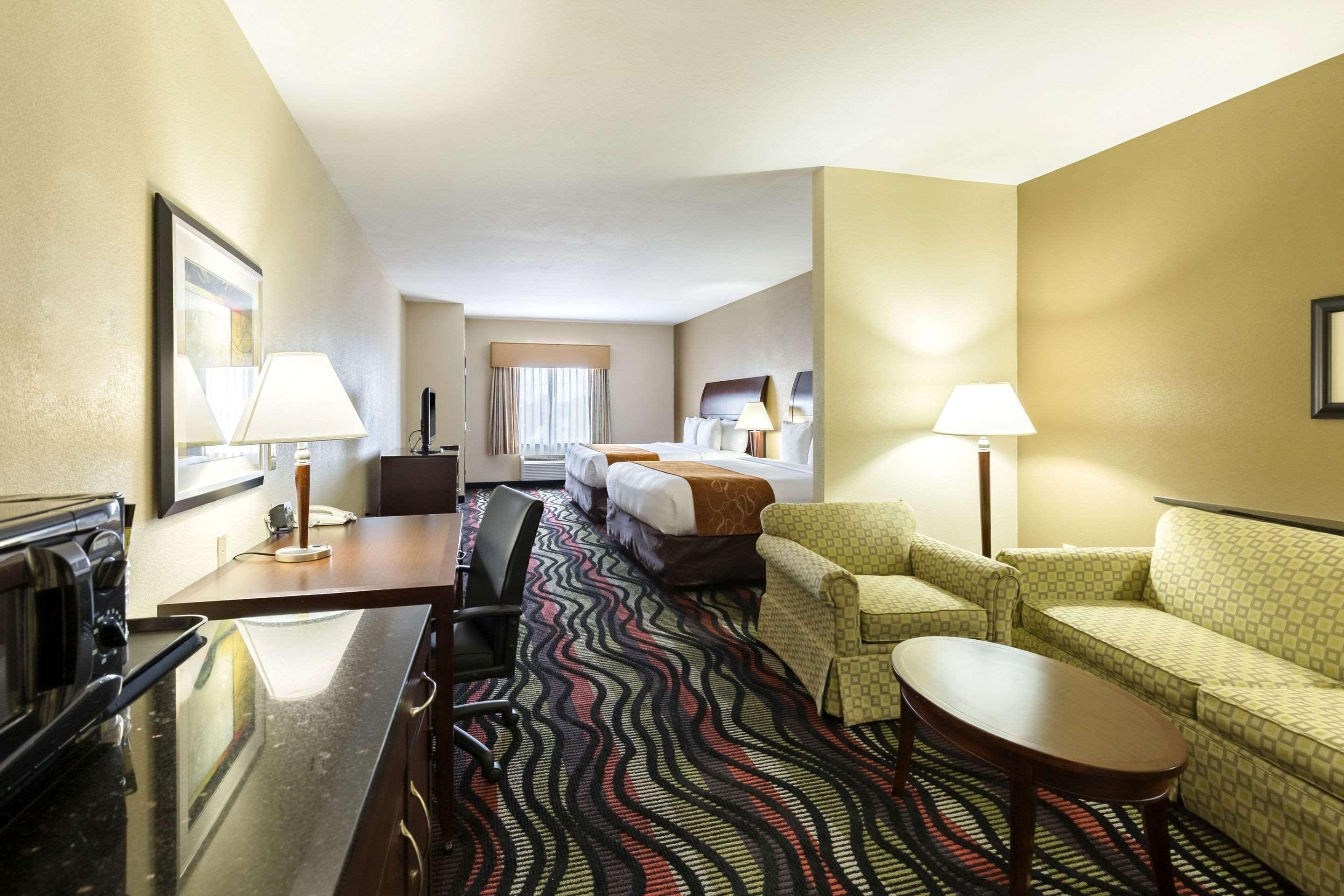 Comfort Suites Beaumont I-10 Εξωτερικό φωτογραφία