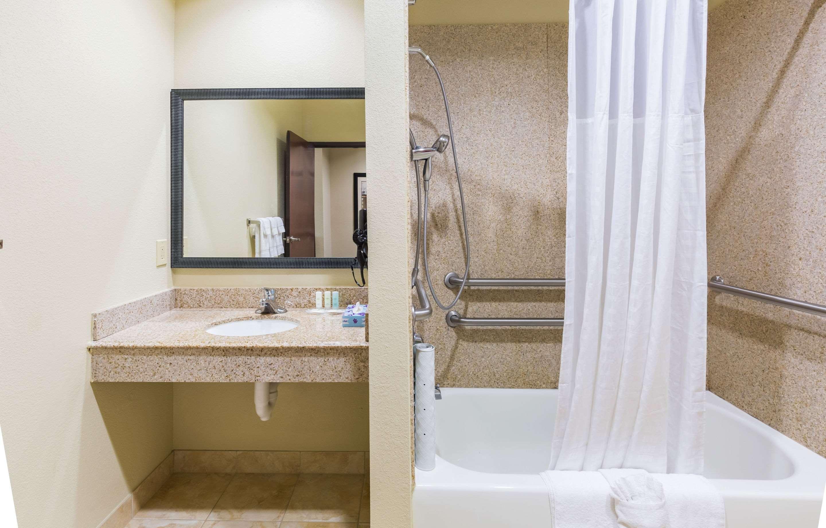 Comfort Suites Beaumont I-10 Εξωτερικό φωτογραφία